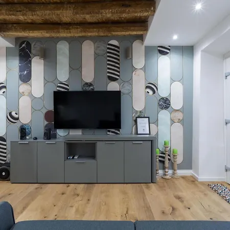 Apartment Easylife - Eleganza E Design In Porta Venezia Milan