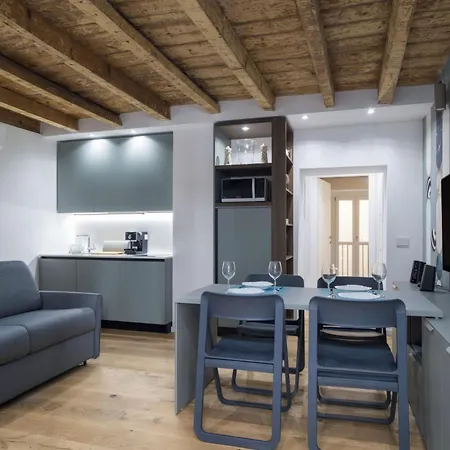 Easylife - Eleganza E Design In Porta Venezia * Milán