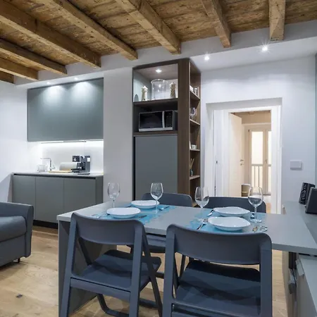 Apartamento Easylife - Eleganza E Design In Porta Venezia *